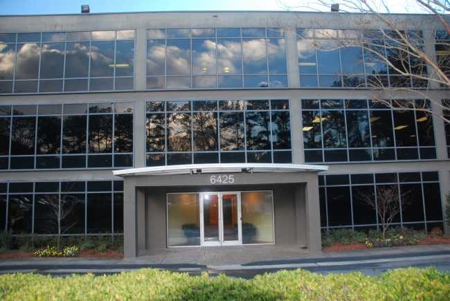 6425 Powers Ferry Landing West - Building Entrance